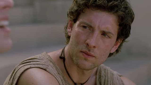 S01:E01 - The Earth Bull