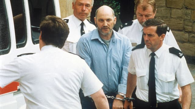 S01:E07 - Robert Black: The Lone Killer