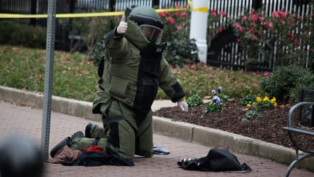 S01:E02 - Cacería del lobo solitario