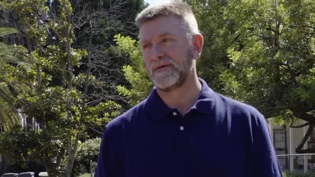 S02:E01 - 1906 Arts and Crafts House