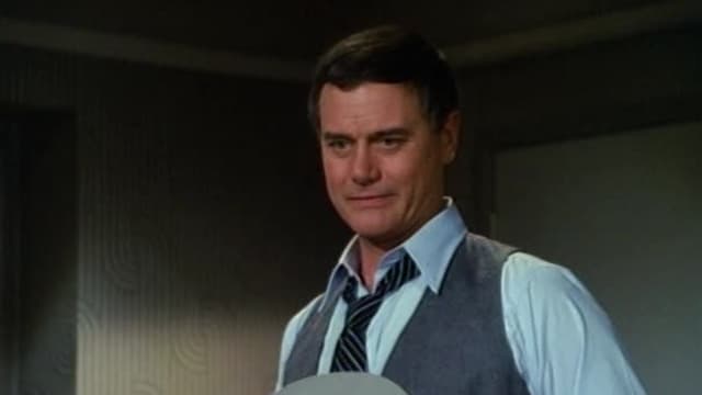 S02:E09 - A Family Matter