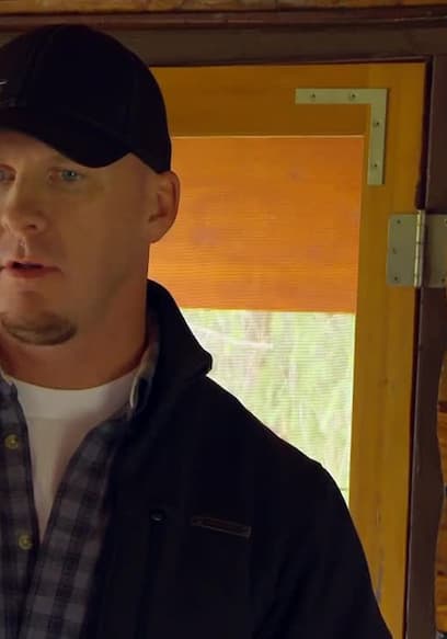 S01:E01 - Alaska's Salmon Capital poster