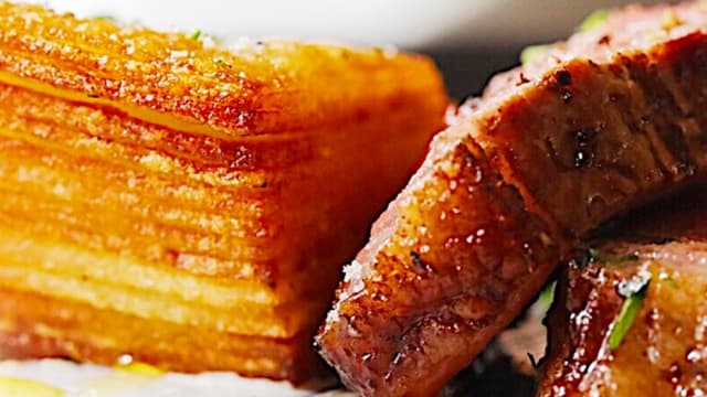 S01:E02 - Steak and Potatoes