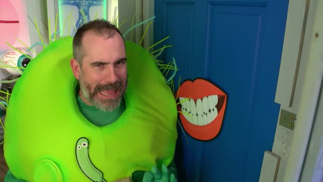 S11:E03 - Magnificent Mucus