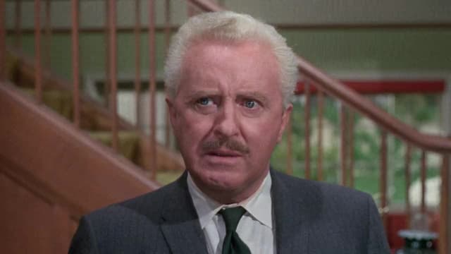 S03:E33 - There's Gold in Them Thar Pills