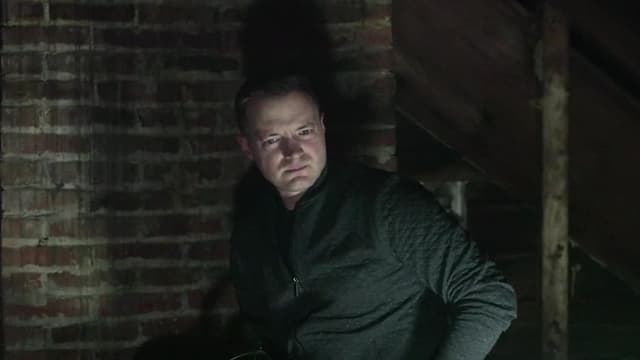 S06:E02 - Watch Over Me