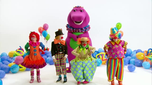 S14:E19 - Juego de la culpa / Aviones