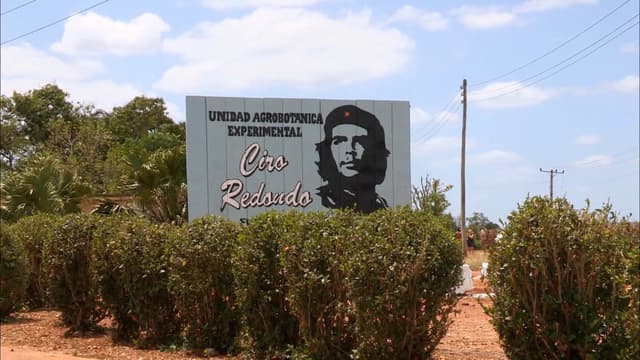 S02:E01 - Cuba