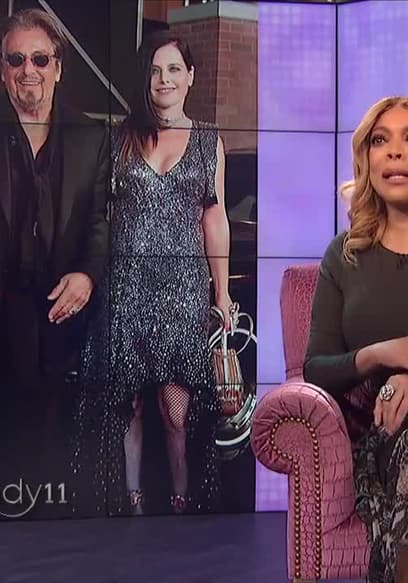 S11:E12102 - Kylie Jenner Mommy Shamed poster