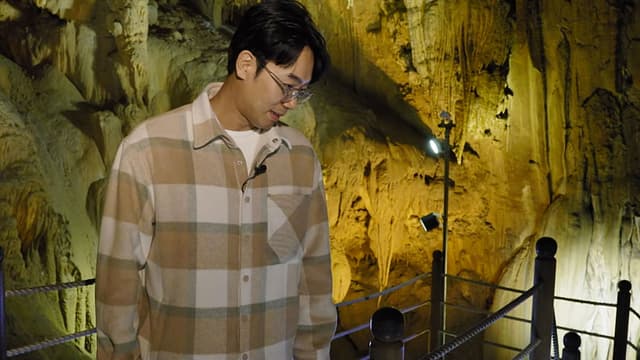 S01:E04 - Samcheok, the Beautiful Strength of Gangwon Province