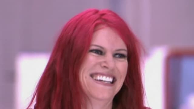 S03:E03 - Babes on Ice