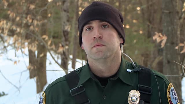 S16:E02 - Bobcat on the Loose