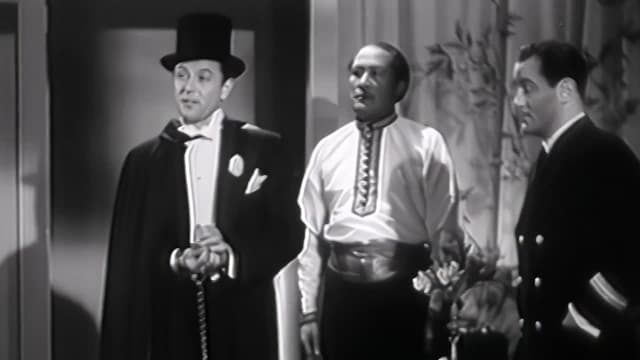 S01:E01 - Shadow on the Wall