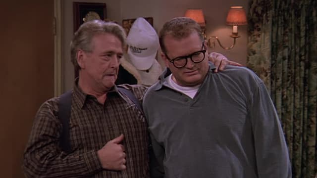 S04:E13 - Drew's Holiday Punch