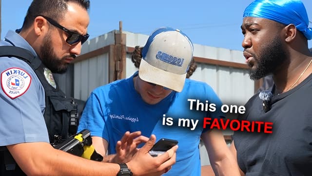 S01:E09 - Pred Shows His CP Collection to the Cops!