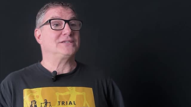 S01:E05 - True Crime Superfans