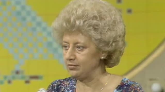 S1980:E122 - Episode 122