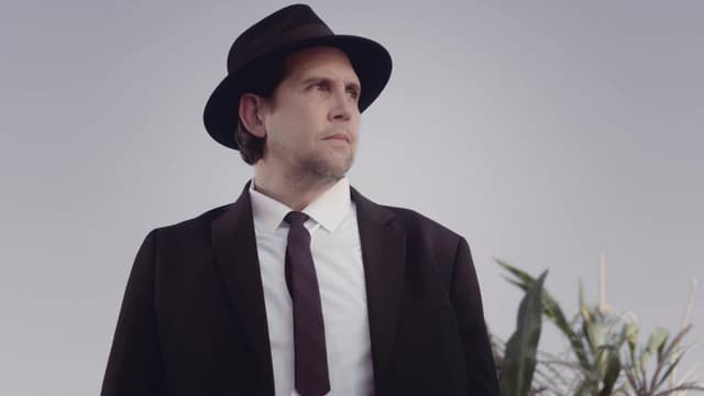 S01:E04 - Breaking the Ice