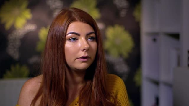 S01:E01 - Molly McLaren