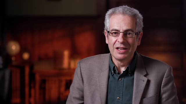 S11:E12 - Russia's Secret Files