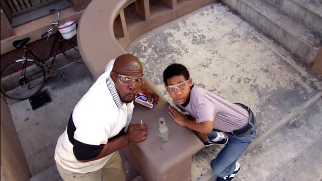 S01:E20 - Everybody Hates Playboy