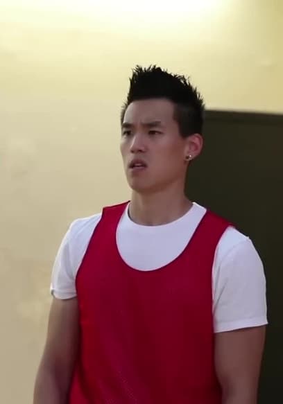 S01:E16 - Dumb Life Hacks That Actually Work / Things Not to Do While Playing Basketball poster