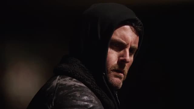 S04:E06 - Midnight Snack / Dog Skin / Mirror Gaze