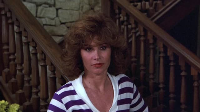 S02:E19 - Murder Takes a Bow