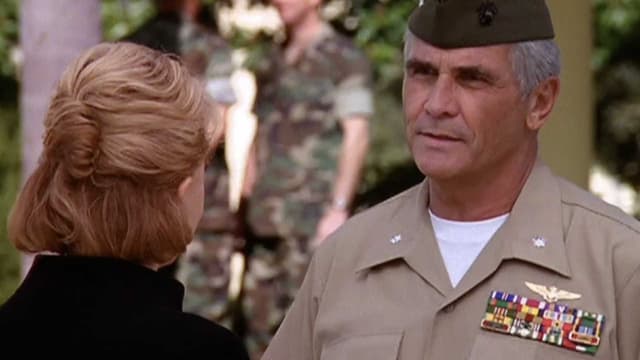 S03:E13 - Article 32