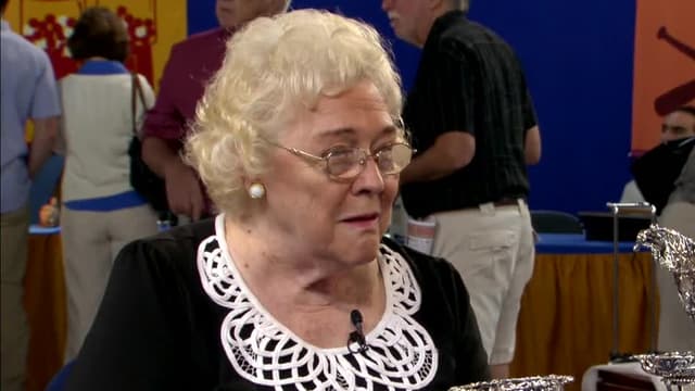 S18:E35 - Manor House Treasures