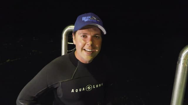 S07:E05 - Tiger Shark Face-Off