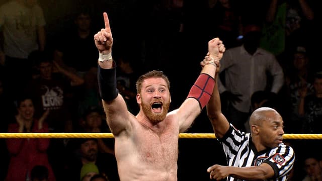 S07:E52 - December 25, 2013