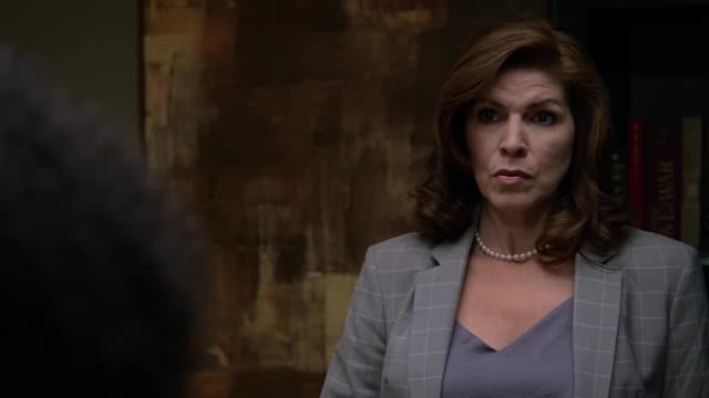 S06:E06 - On the Edge