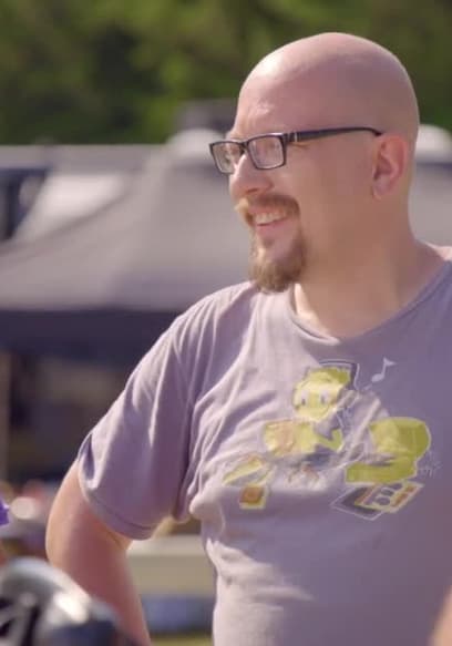 S01:E07 - Bohus and Shaun Drive a Microcar poster