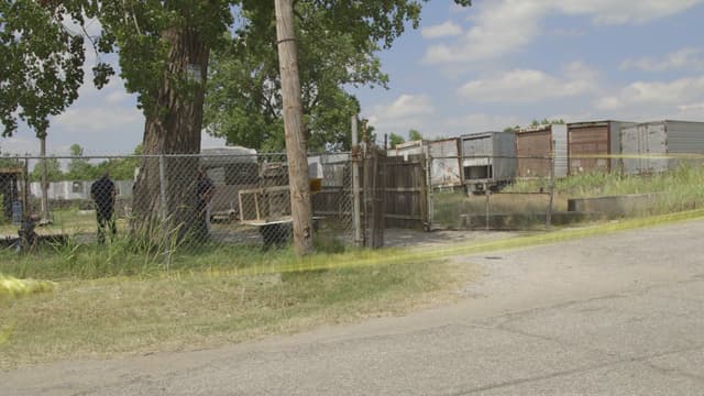 S02:E17 - Women Who Kill