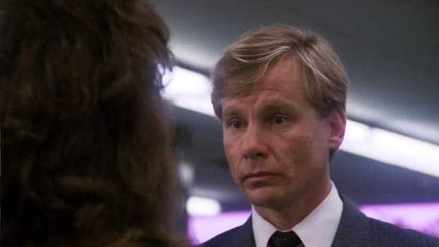 S01:E16 - Every Time She Smiles (AKA Together Forever)