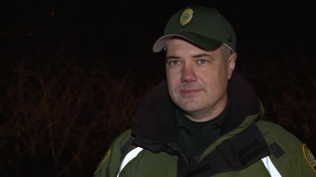 S16:E01 - Hidden in the Water