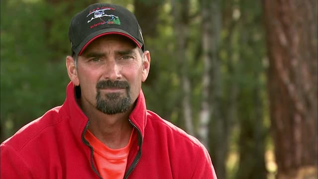 S03:E08 - Assault by Air