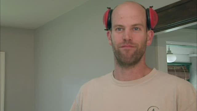 S02:E04 - Living Room Overhaul