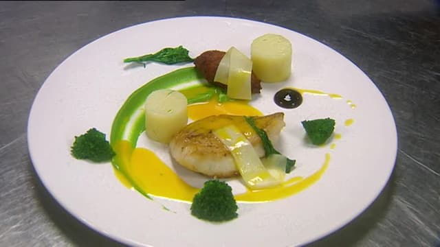 S01:E11 - Episode 11