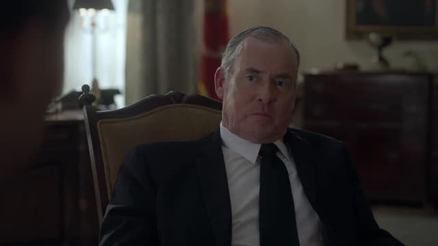 S04:E07 - MLK/X: The Sword & the Shield