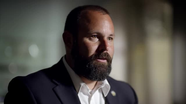 S05:E08 - Blood in the Garden of Eden