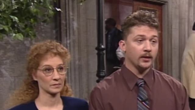 S01:E242 - Tiffany vs. Antulio