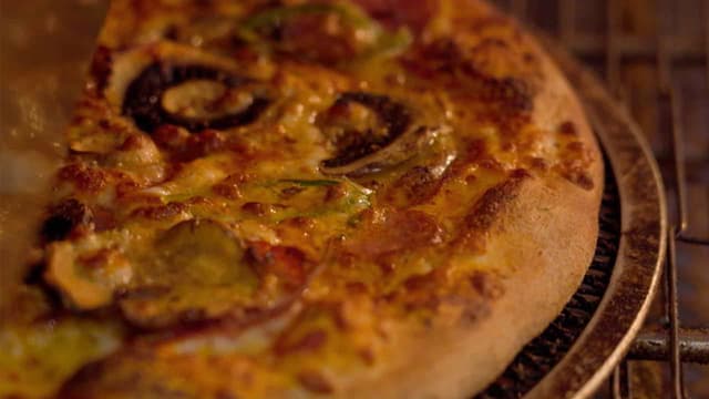 S01:E04 - Pizza