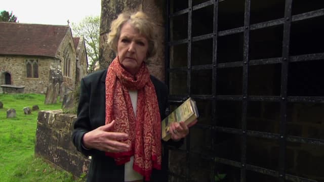 S03:E05 - Penelope Keith's Favourite Villages