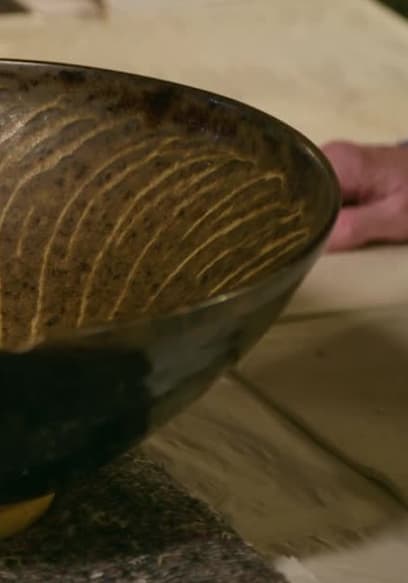S01:E11 - Cuckoo Clock, Captain's Chest, Brown Fruit Bowl poster