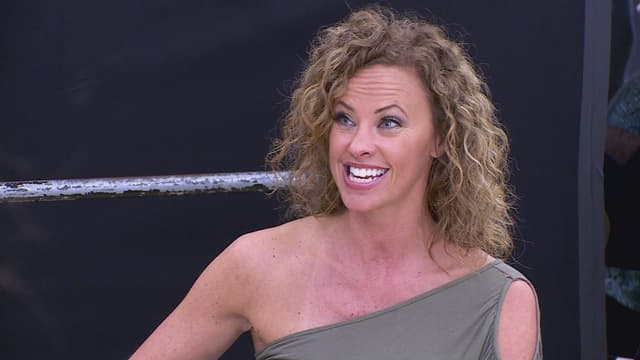 S05:E28 - Abby vs Kira...AGAIN!