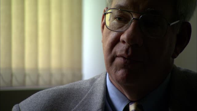 S06:E08 - A Deadly Affair / The Sting Operation