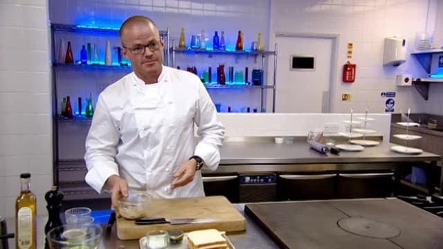 S01:E01 - Heston's Fishy Feast