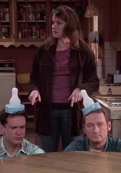 S06:E10 - Buzzie Wuzzie Liked His Beer poster